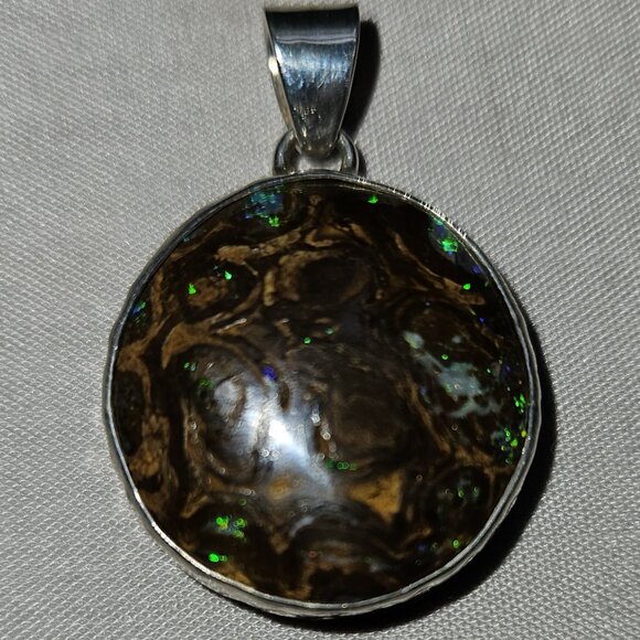 Boulder Matrix Opal Pendant - Picture 3 of 4